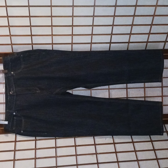 Avenue Denim Jeans - Picture 4 of 8